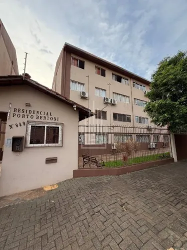 Apartamento mobiliado a venda no Porto Bertoni
