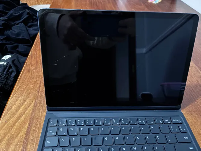 Tab S9 com a tela quebrada