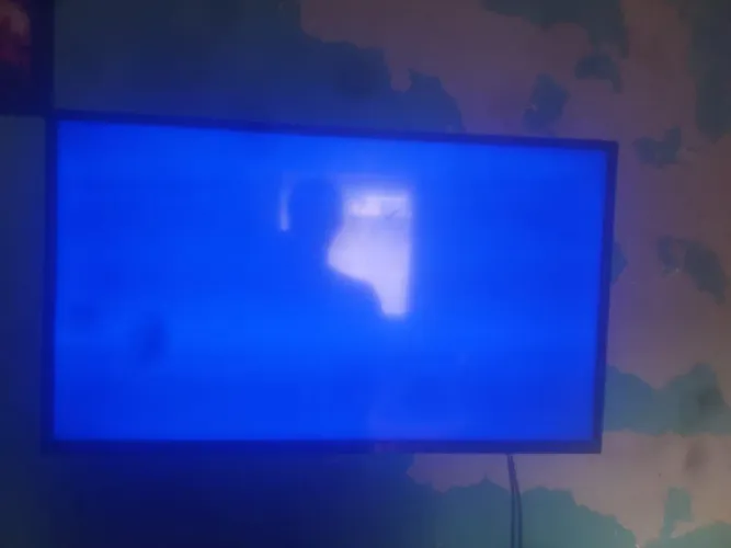 TV AOC 32'