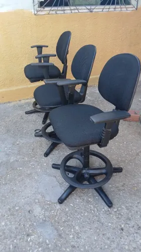 Cadeira caixa alta balcão 