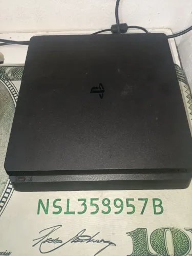 PS4 SLIM 1TB VEJA A DESCRIÇÃO