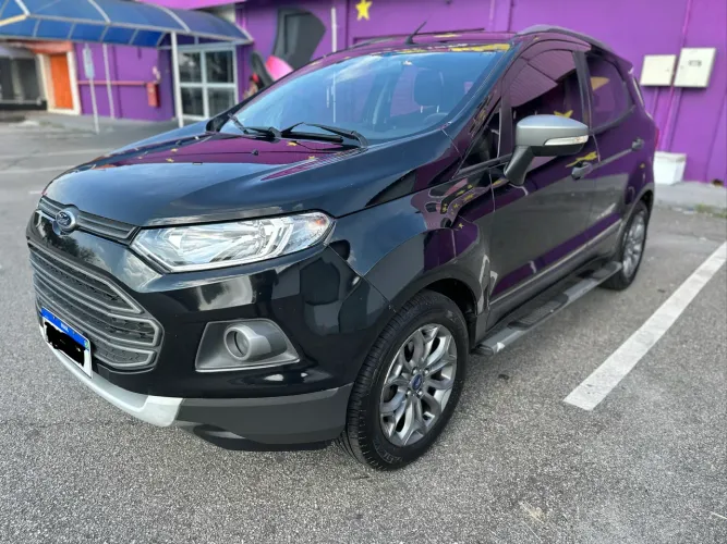 Ford Ecosport Freestyle 1.6 16V Flex 5P 2013