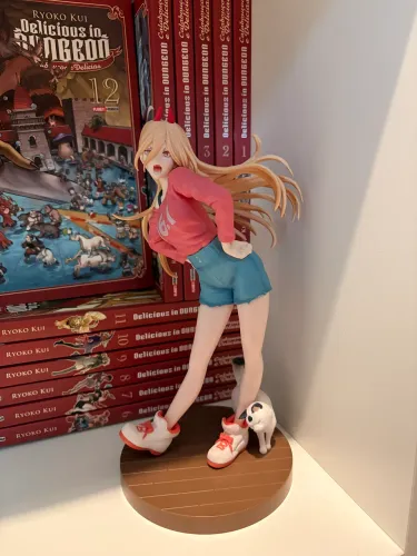 FIGURE POWER CHAINSAW MAN