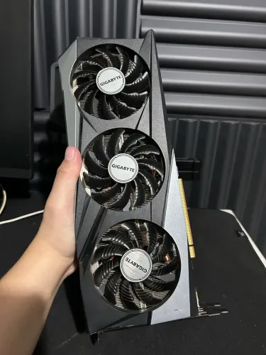 RX 7600