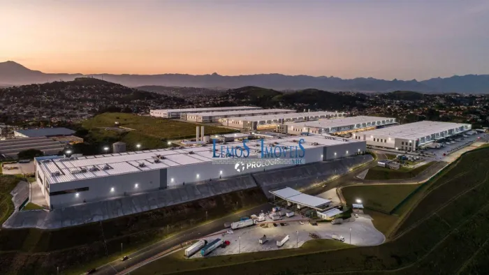 Galpão para alugar, 4233 m² por R$ 232.815/mês - Parque Juriti - São João de Meriti/RJ