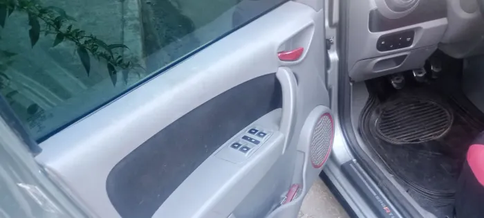 Fiat Palio Sporting 1.6 Flex 16V 5P 2014