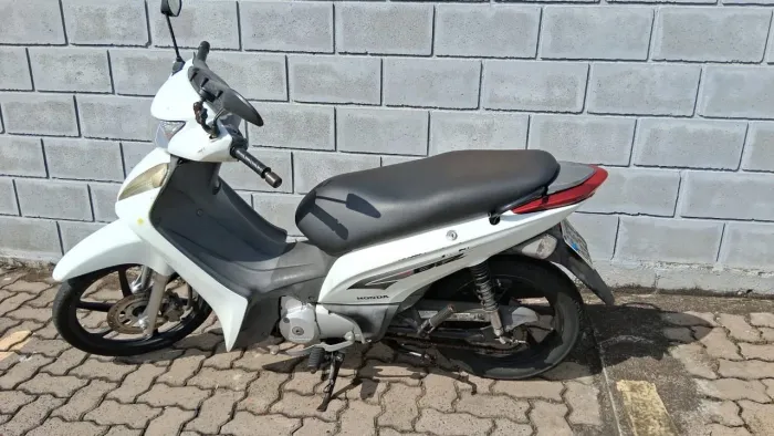 Biz Ex 125 única dona
