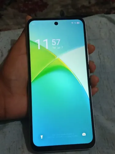 Vende-se este celular INFINIX SMART 10 por R$800 reais