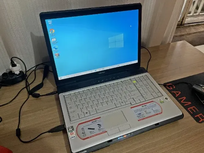 Notebook Toshiba Tela de 17 Polegadas 