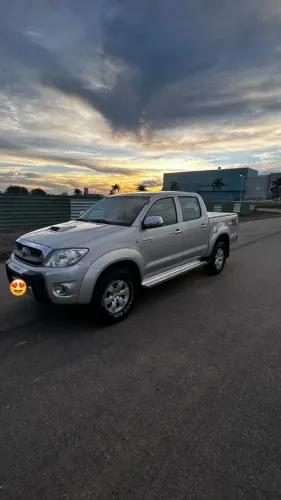 Toyota Hilux CD SRV D4-d 4X4 3.0 TDI Diesel AUT 2011