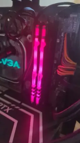 HyperX Fury 32 GB (2×16 GB) DDR4 2400 MHz CL15, 1,2 V RGB