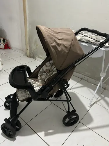 Carrinho de bebê galzerano