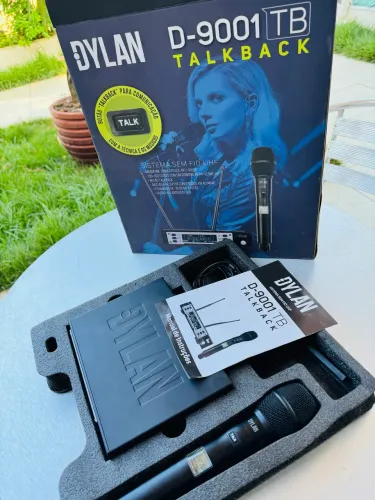 Microfone com comunicação talk Back