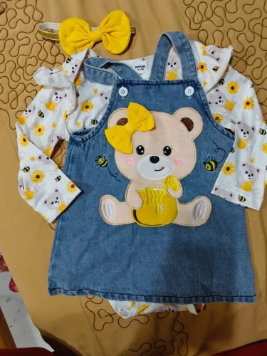 Conjunto de bebê novo 