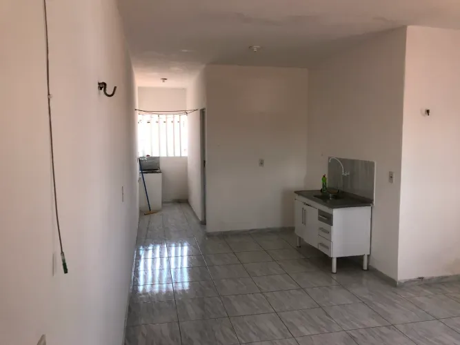 Excelente quarto e sala