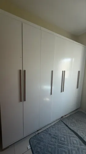 Guarda-Roupa Grande 100% Conservado - Excelente Estado!