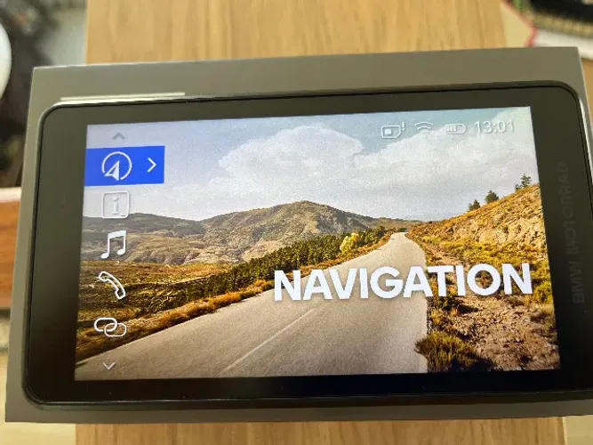 GPS CONNECTED RIDE NAVIGATOR
