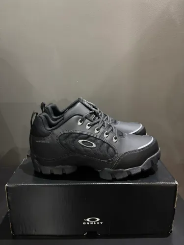 Bota Oakley Halftrack 3 Low 41