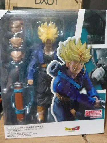 Dragon ball z mirai Trunks ssj bootleg sh figuarts