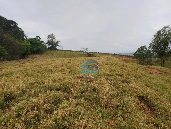 Sítio à venda, 1 alqueire por R$ 550.000 - Zona Rural - Espírito Santo do Pinhal/SP