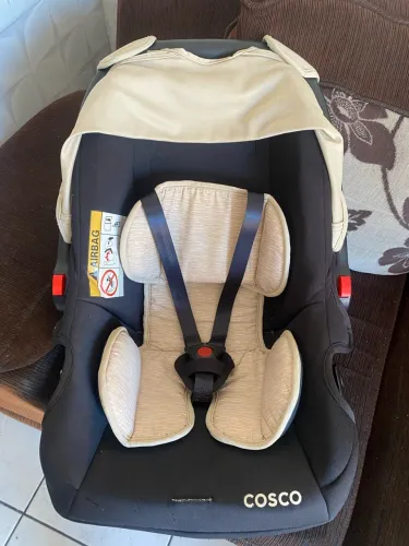 Bebê conforto da COSCO semi novo