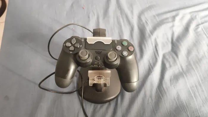 Vendo manete pararela nova e com suporte