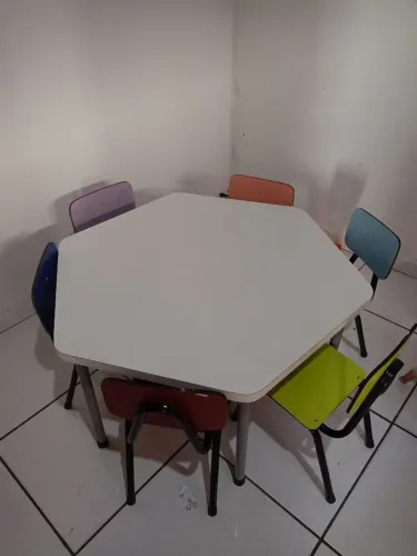 Mesa escolar infantil