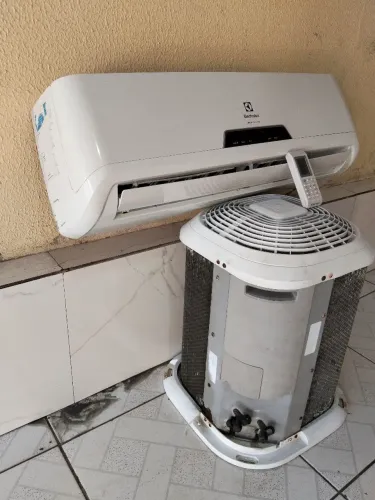 Ar-condicionado Eletrolux ecoturbo 9000 btus