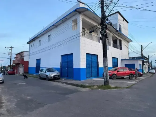 Novo Israel / Prédio comercial / 9. 8 2 2 3 8 9. 7 3