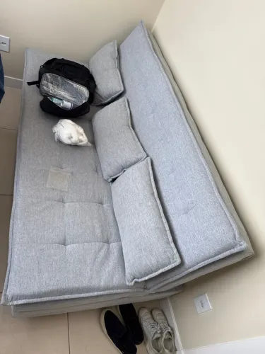 Frete de sofá cama