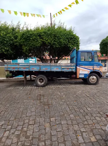 608 Mercedes caminhão