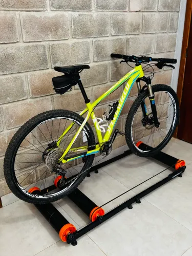 Specialized CRAVE COMP ?M?