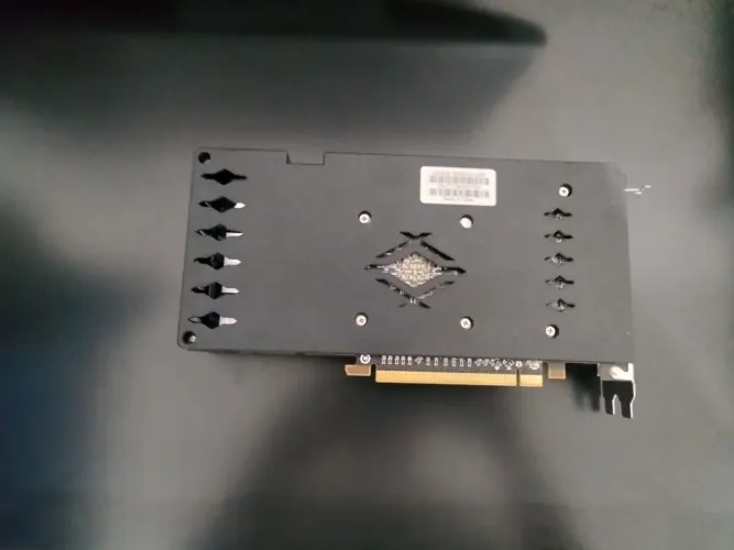 rx 580 8 gigas de ram gddr5 256 bits PCI express 3.0 6 pinos