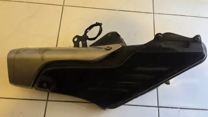 Escapamento original CBR 1000 RR