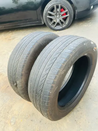 Pneus 215/60R17