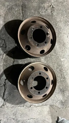 Rodas de Hilux e caminhão 3/4