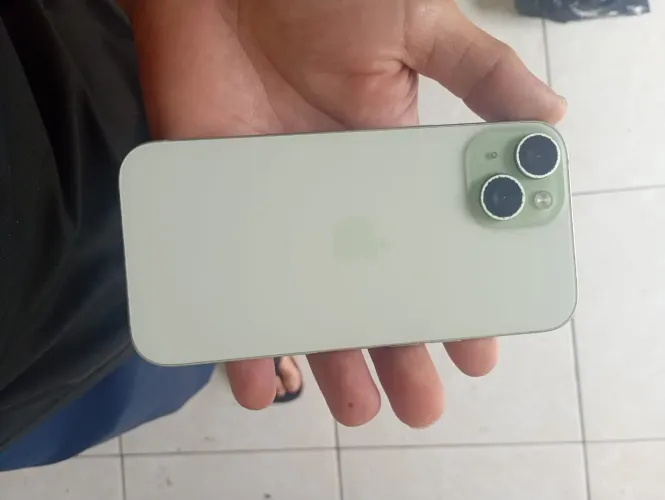 iPhone 15 256gb