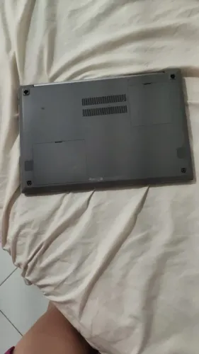 Vendo notebok Samsung na cor prata