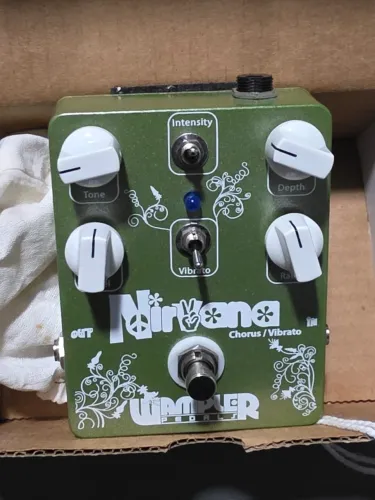Pedal Nirvana Wampler, pedal chorus e pedal vibrato em um único pedal _