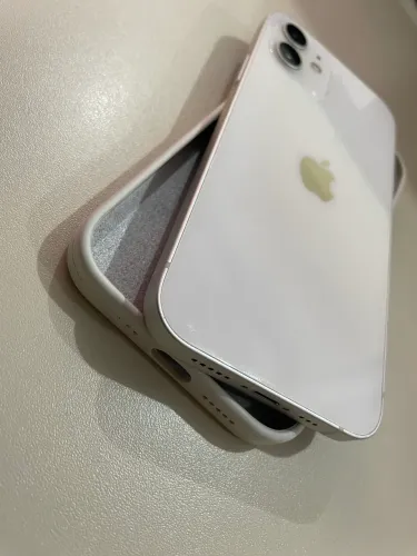 iPhone 12 64g Branco