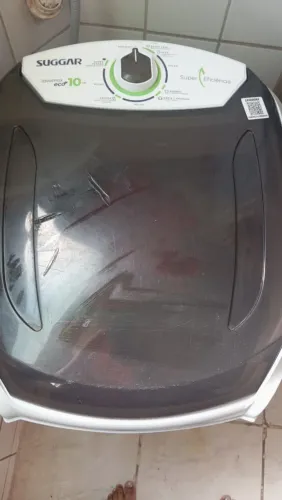 Vende-se um tanquinho de 10kg marca suggar