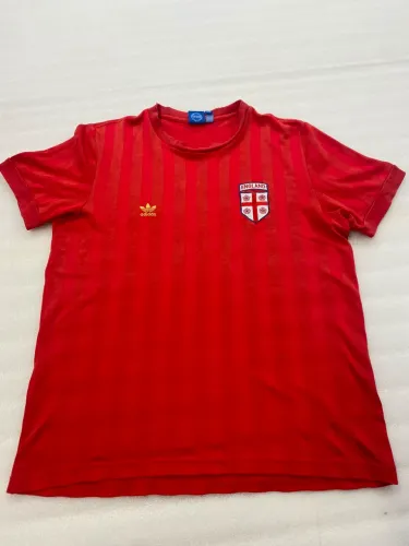 Camisa relíquia