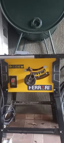 SERRA DE BANCADA FERRARI
