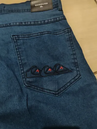 Calça jeans Quiksilver