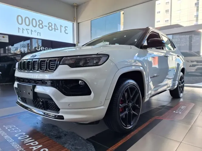 Jeep Compass Black Hurricane 2.0 4X4 TB Aut. 2026