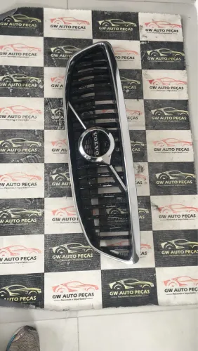Grade Frontal Volvo V40 Cross Country Original 