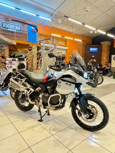 BMW F900 ADVENTURE