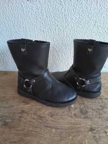 Bota infantil molequinho 23