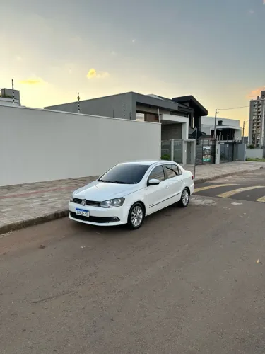 Volkswagen Voyage Comf/highli. 1.6 MI T.flex 8V 4P 2014