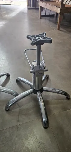 Base hidráulica para cadeira 